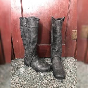 charcoal boots brand new. Never worn